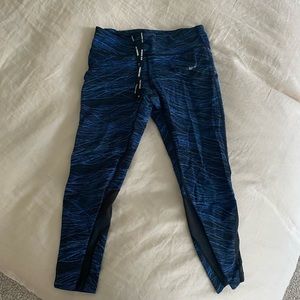 Nike Capri Leggings (small)